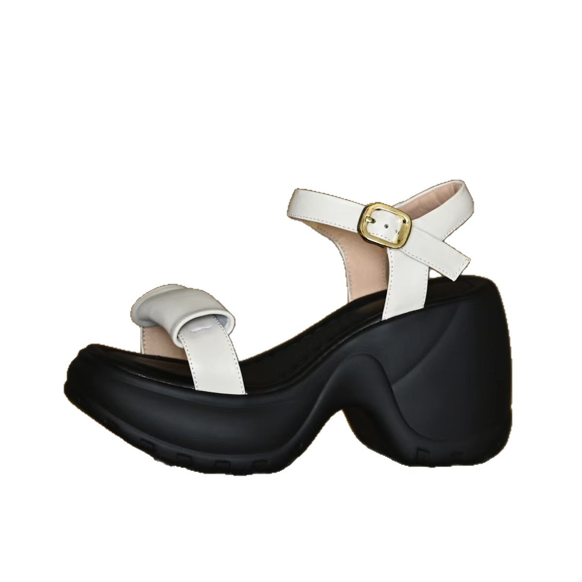 Sandalias de dedos gruesos para mujeres de verano francés pequeño cuero suave hebilla impermeable tacones romanos