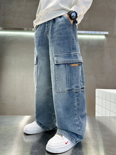 Boys 'jeans spring and autumn 2025 new Zhongda children's autumn overalls boys autumn casual pants trend