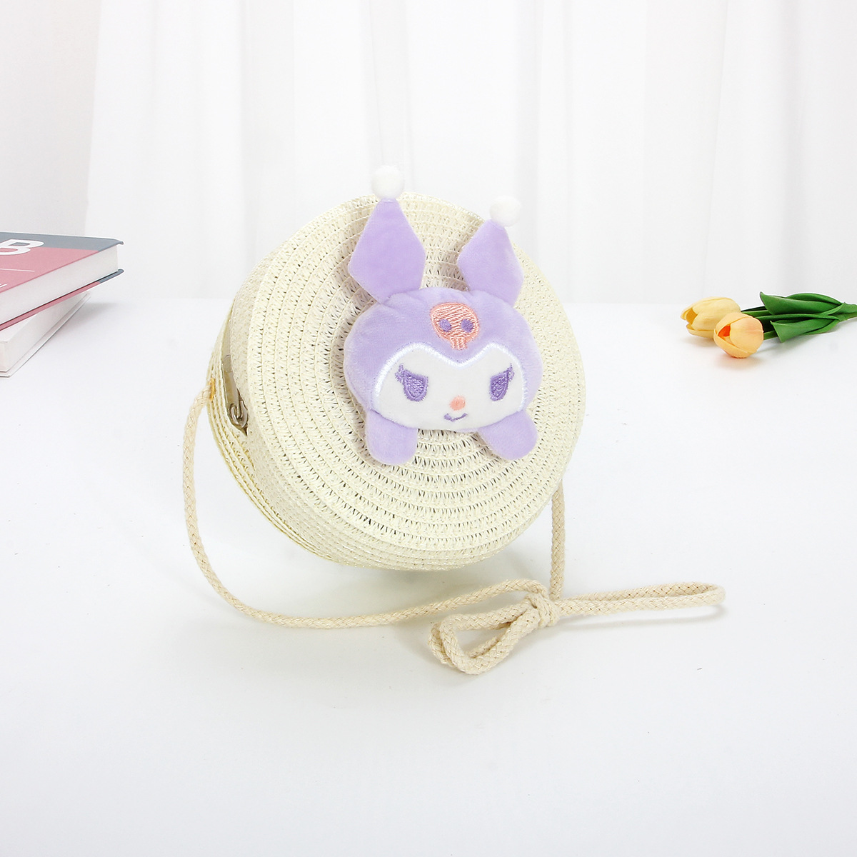 흰색 둥근 가방 - 작은 보라색