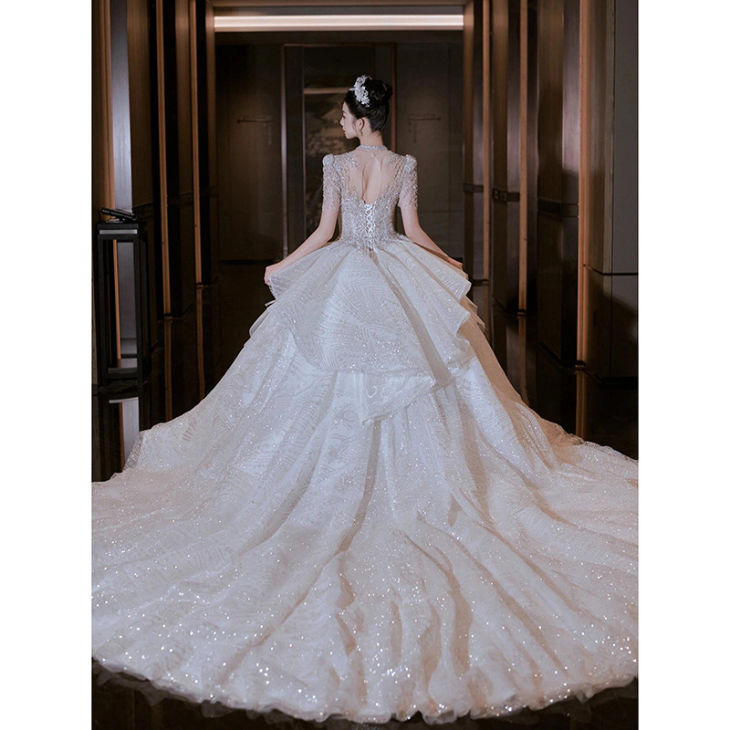 Vestido de novia francés 2026 vestido de textura alta vestido pequeño vestido de princesa de gran tamaño en fuga D111