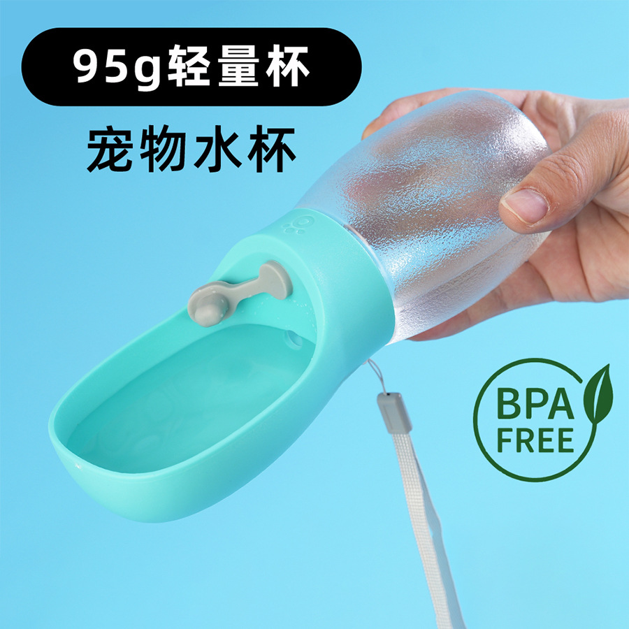 Taza de agua para mascotas transfronteriza Taza para perros Beber agua al aire libre Alimentación Botella de agua portátil de gran capacidad Botella de agua Productos para mascotas