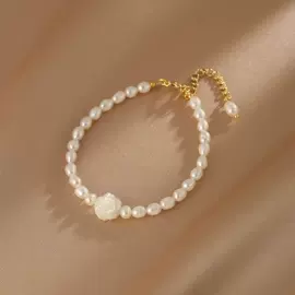 项链;手链;耳环