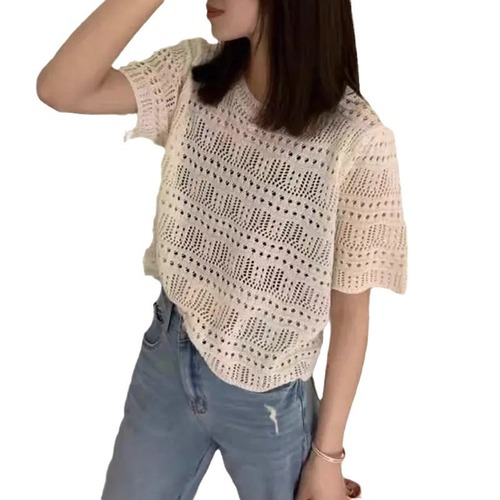 Crochet Hollowed-Out Short-Sleeve Women's Summer Design-Driven Niche Top: Lightweight, Solid-Color Knitted Blouse—A Trendy Choice