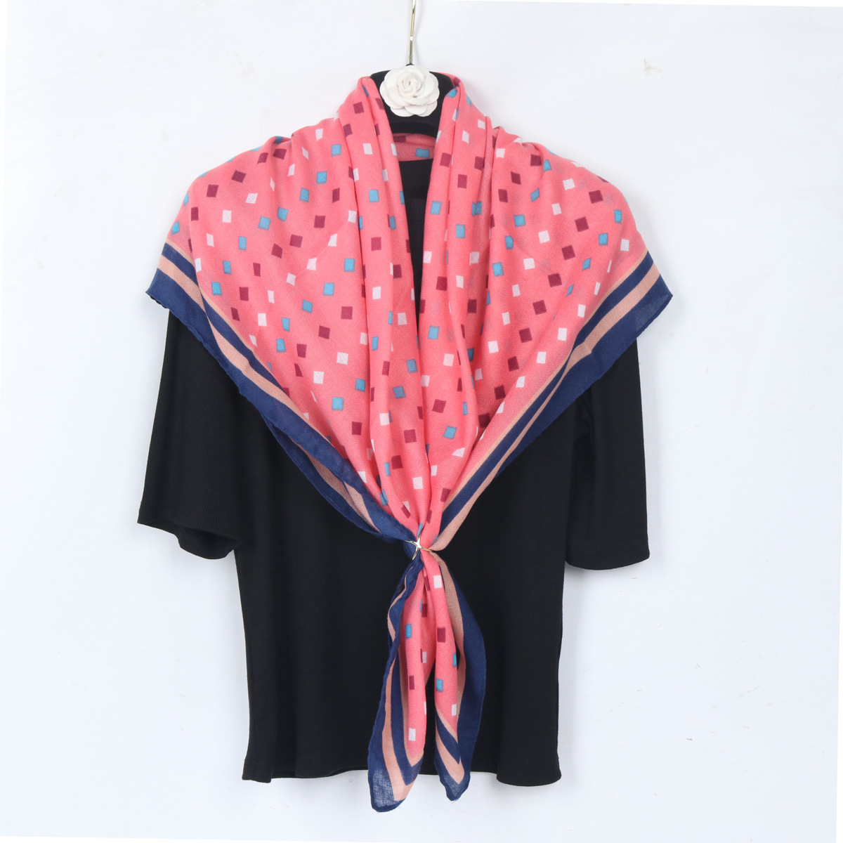 Women's Elegant Lattice Cotton Printing Silk Scarf Shawl display picture 4