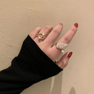 ˾�پ���ͬ���������_�ڽ�ָŮins���䵭�LС���OӋ����ʳָ��