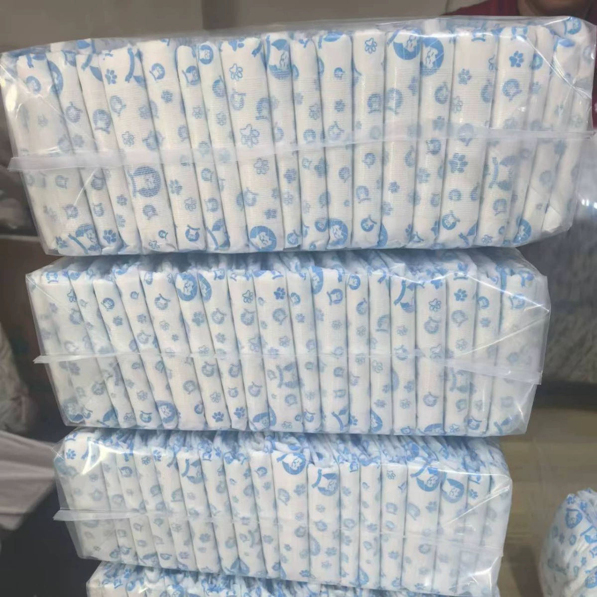 Бесплатная доставка 40 таблеток больших упакованных подгузников для домашних животных Собака физиологические брюки впитывающие подгузники источник прямых продаж