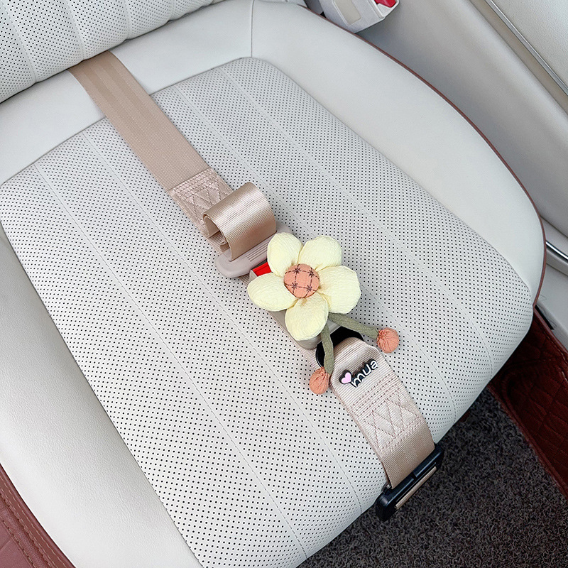 Car seat belt — Qìchē for Pregnant Women - three-point-anti-strangle-seatbelt-beige-creamy-yellow-sunflower