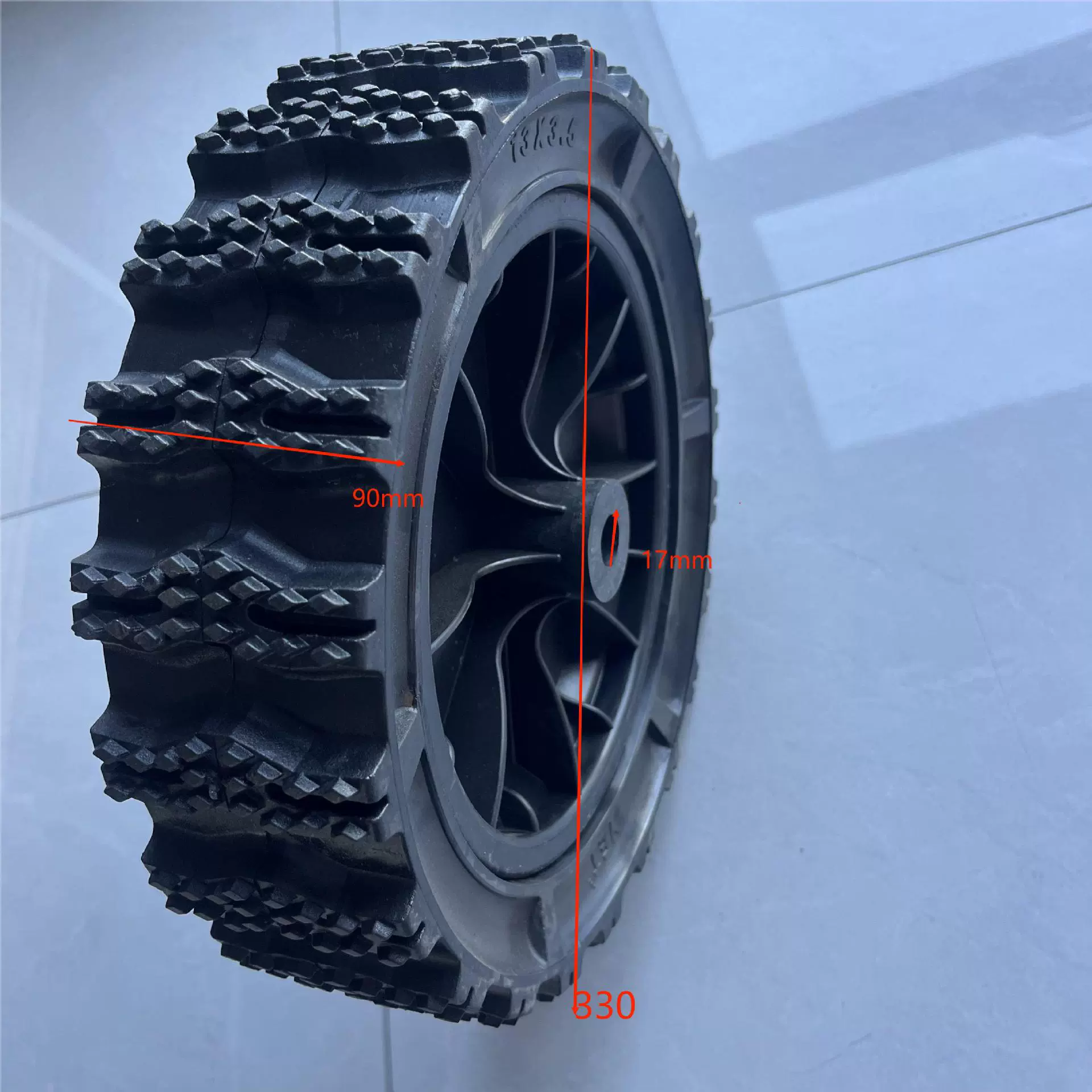 Прямые поставки с завода различных моделей сплошных шин, устойчивых к проколам, взрывобезопасных и высокопрочных, сплошных колес для снегоуборочных машин.