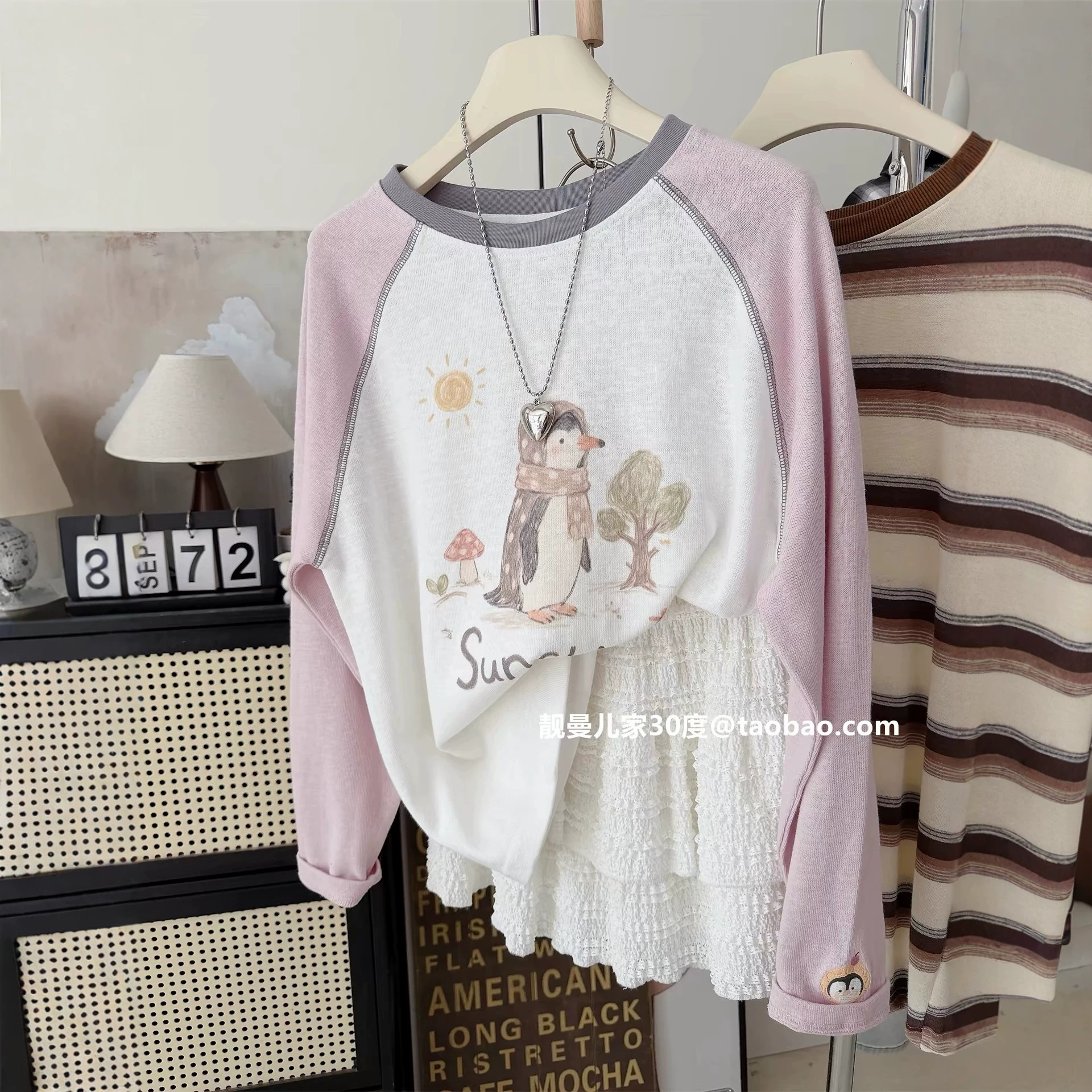 Cross-border bestseller snowflake cotton plus size 120kg raglan sleeve top Korean style penguin print long sleeve base T-shirt women's clothing