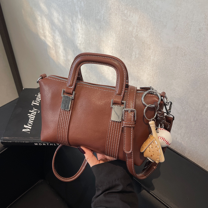 Bolsa de alta sensación para mujeres 2024 nuevo otoño y invierno retro versátil bolso de mano estilo coreano bolso de mano casual pequeño