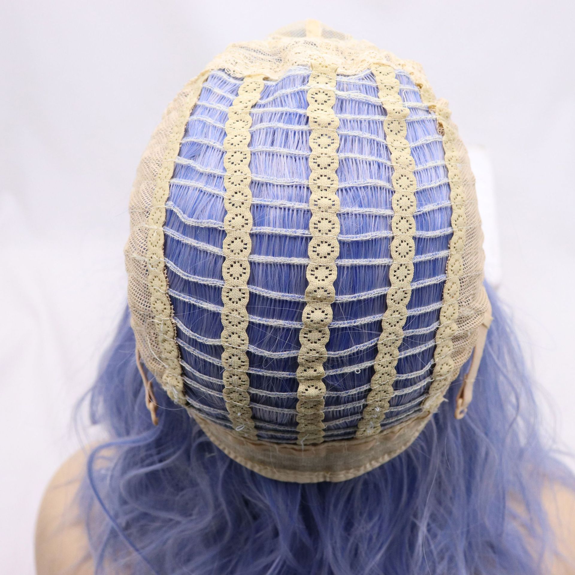 Comercio exterior moda europea y americana peluca de fibra química mujer pelo largo y liso blanco casco de seda de alta temperatura al por mayor SK001