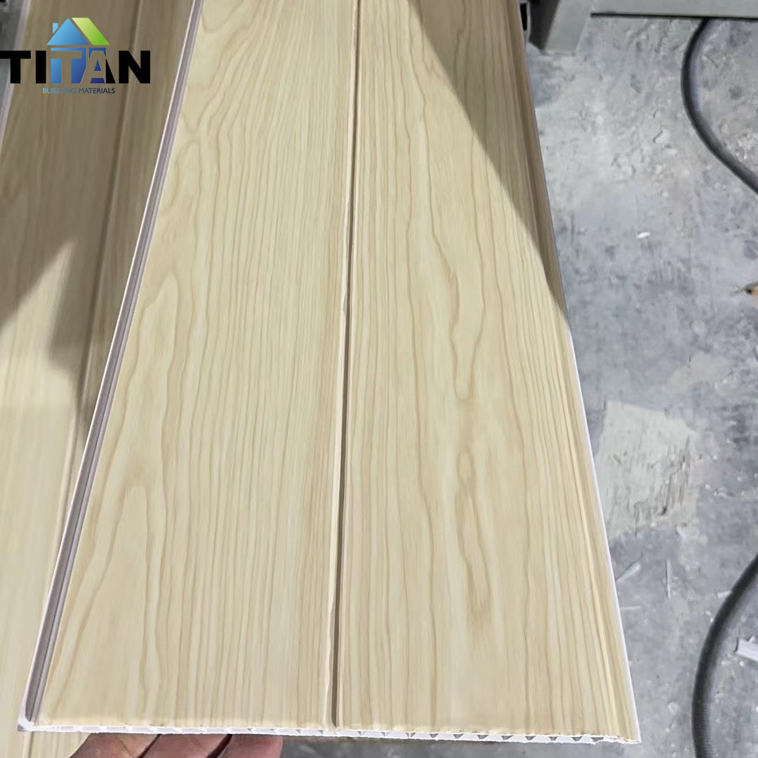 200*7Mm Plafond Pvc Techo Interior Plástico Techo Tablero de material de techo de tira larga PVC