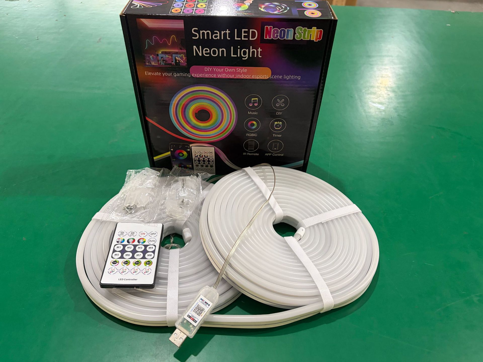 5V612 Symphony Neon Flexible Light Strip RGBIC Flowing Water 24 Button Bluetooth Sound Controlled LED Set