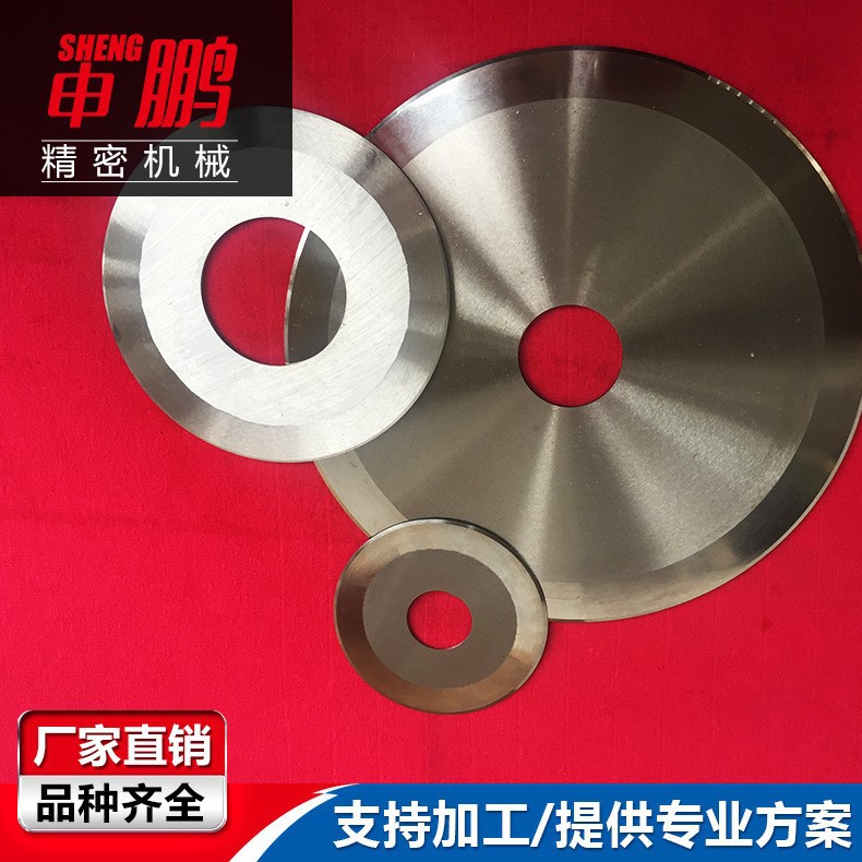 5735739827_1782387595