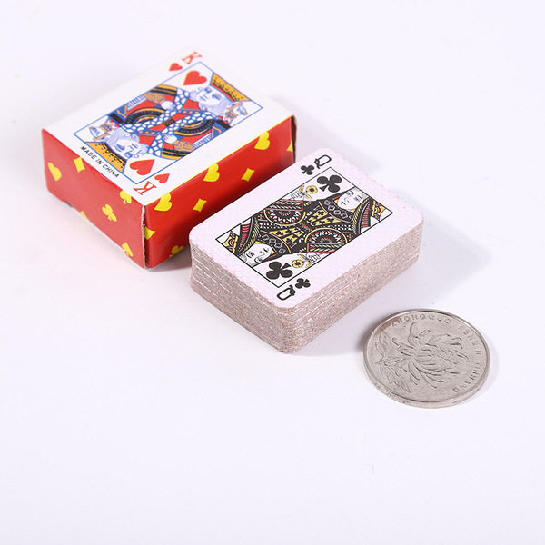 small cute playing cards for traveling