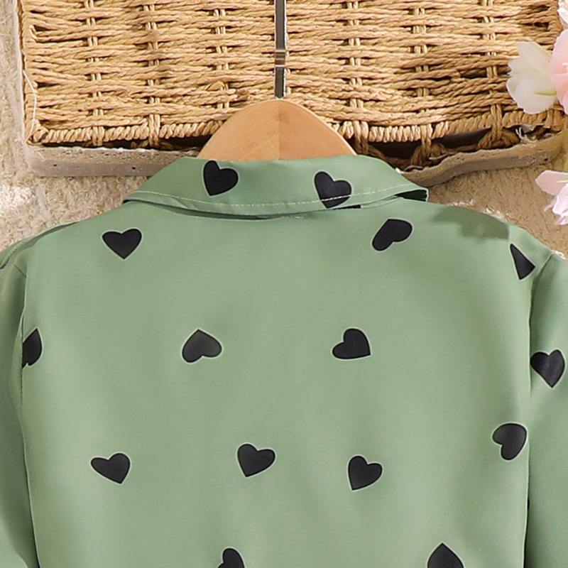 2024 Herbst neue Kollektion von Kinderbekleidung, modisches langes Hemdkleid mit Gürtel und Unterhosen-Set für Mädchen_voghion.com