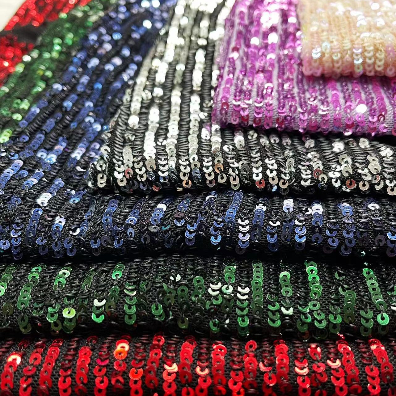 3mm亮片布 叠片弹力亮片布礼服连衣裙手袋工艺品玩具绣花亮片布料