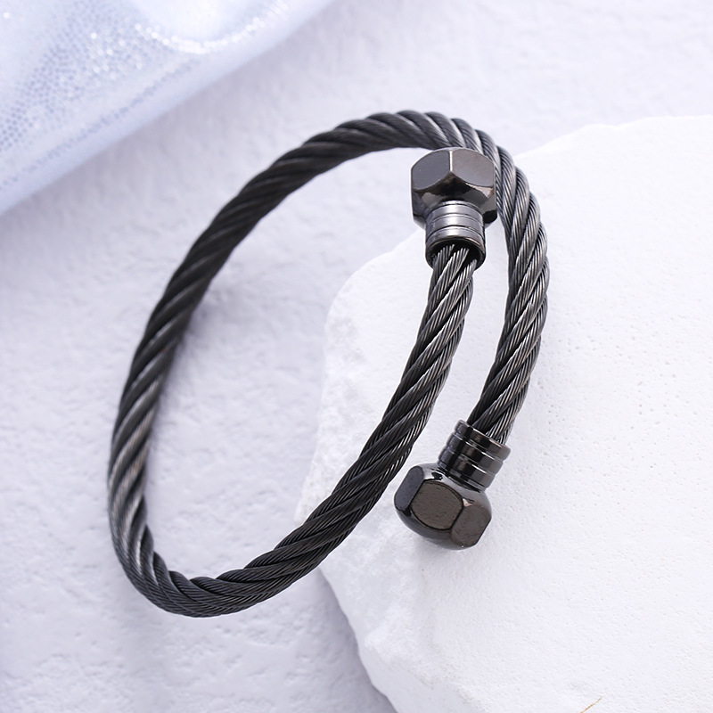 Solid Color Pattern Wholesale Punk Solid Color Stainless Steel 18k Gold Plated Bangle
