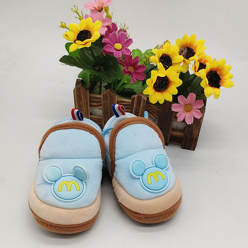 婴儿鞋子0一1岁宝宝学步软底秋冬季新生6-九十个月加绒加厚保暖鞋详情1