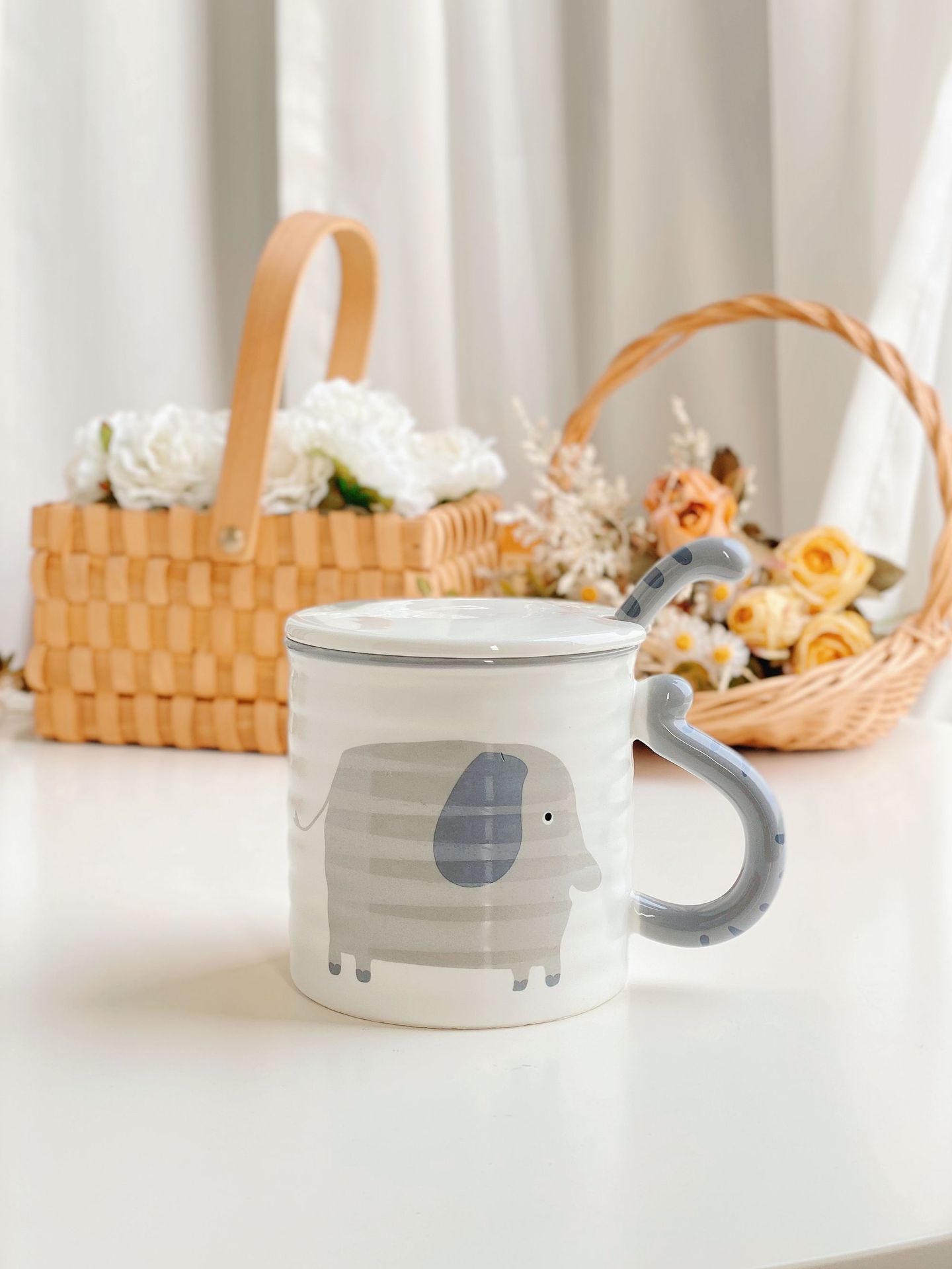 Cada 5 Yuan taza de cerámica taza de liquidación cantidad de stock no es mucho taza de café taza de agua taza de dibujos animados taza de desayuno