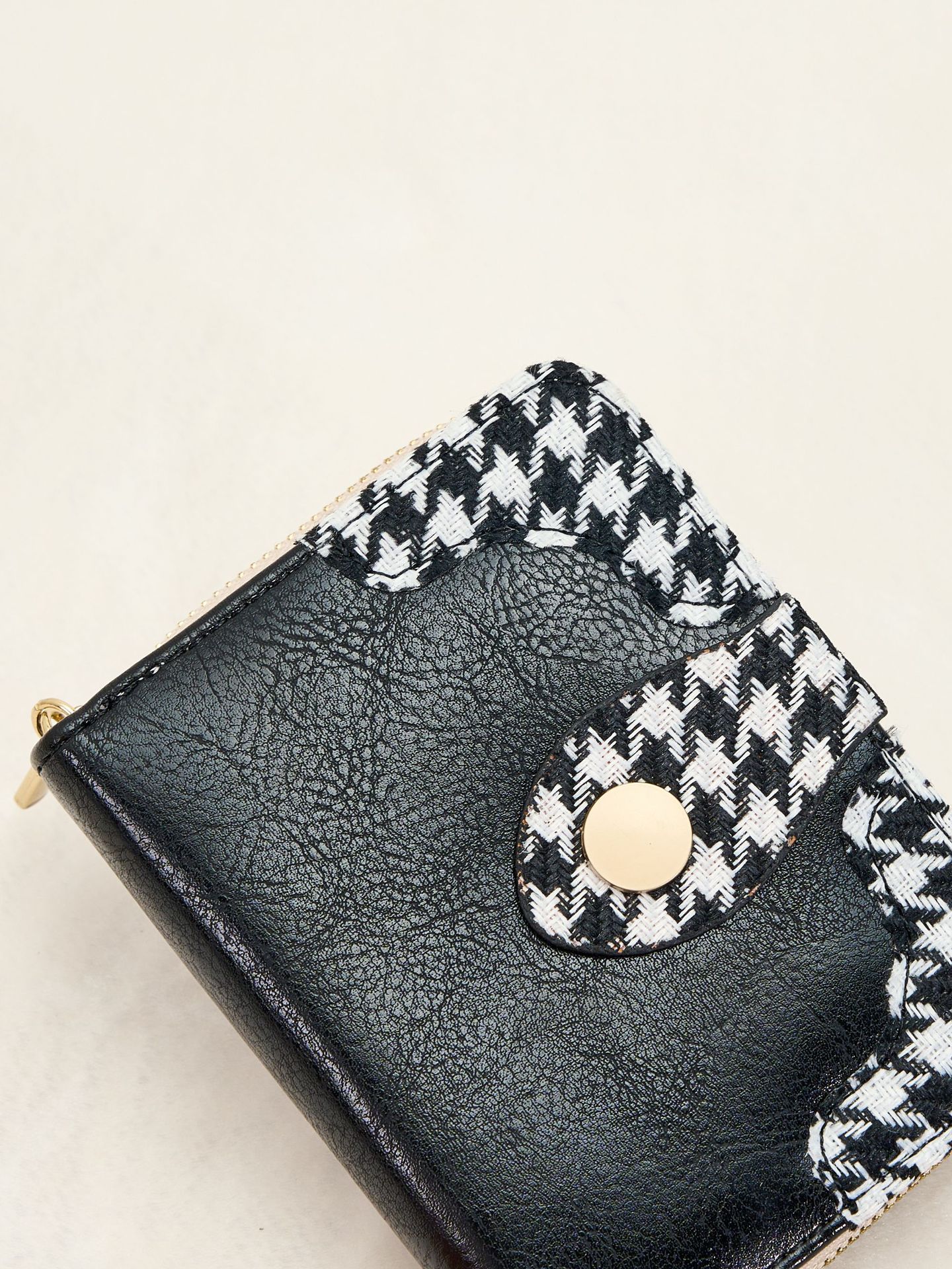 2024 New Korean Style Simple Fashion Small Wallet Women's Short Houndstooth Special-Interest Design Clutch Mini Women's School display picture 7