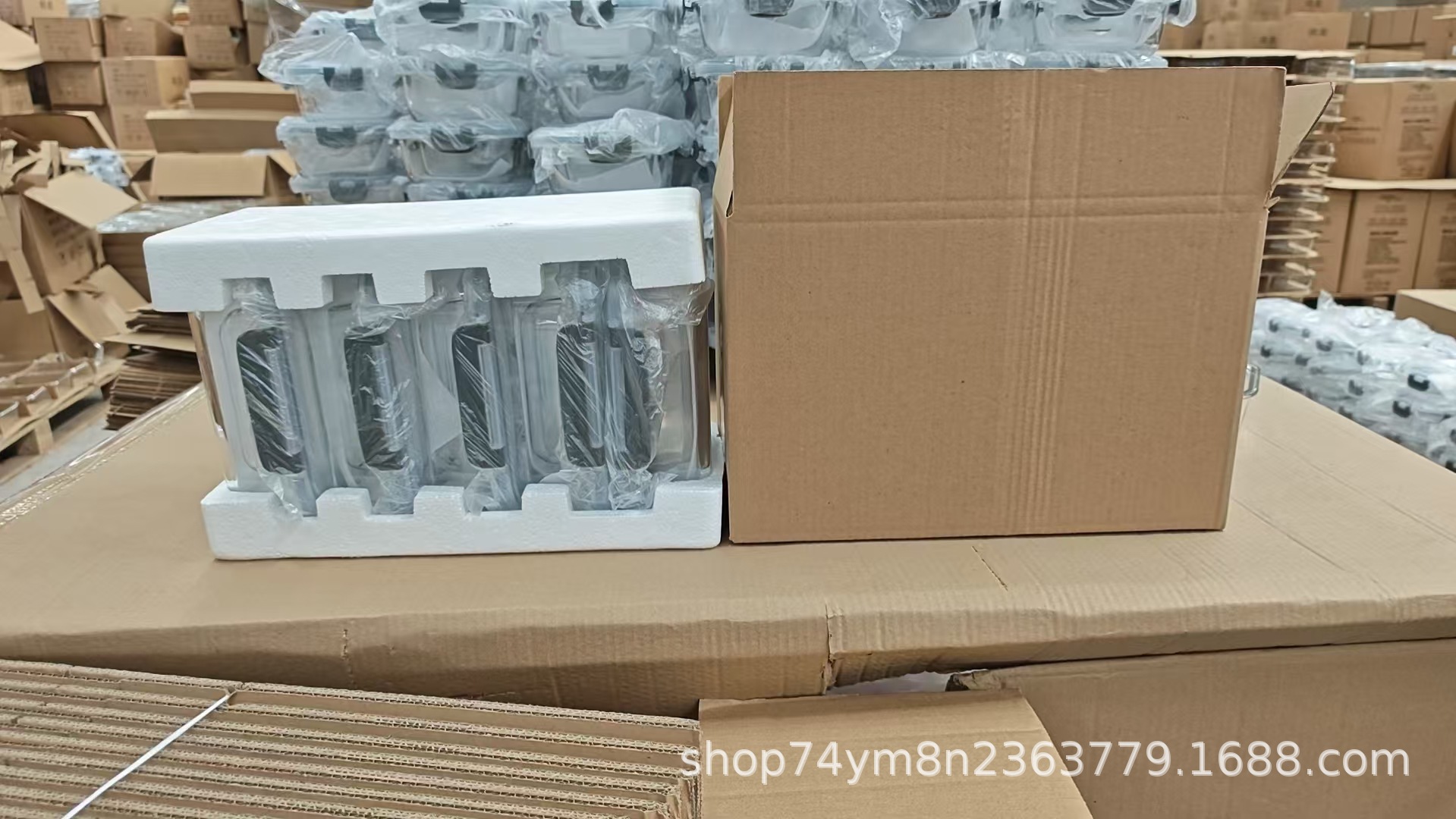 Juego de cinco piezas de caja de espuma rectangular de 1040 ml.