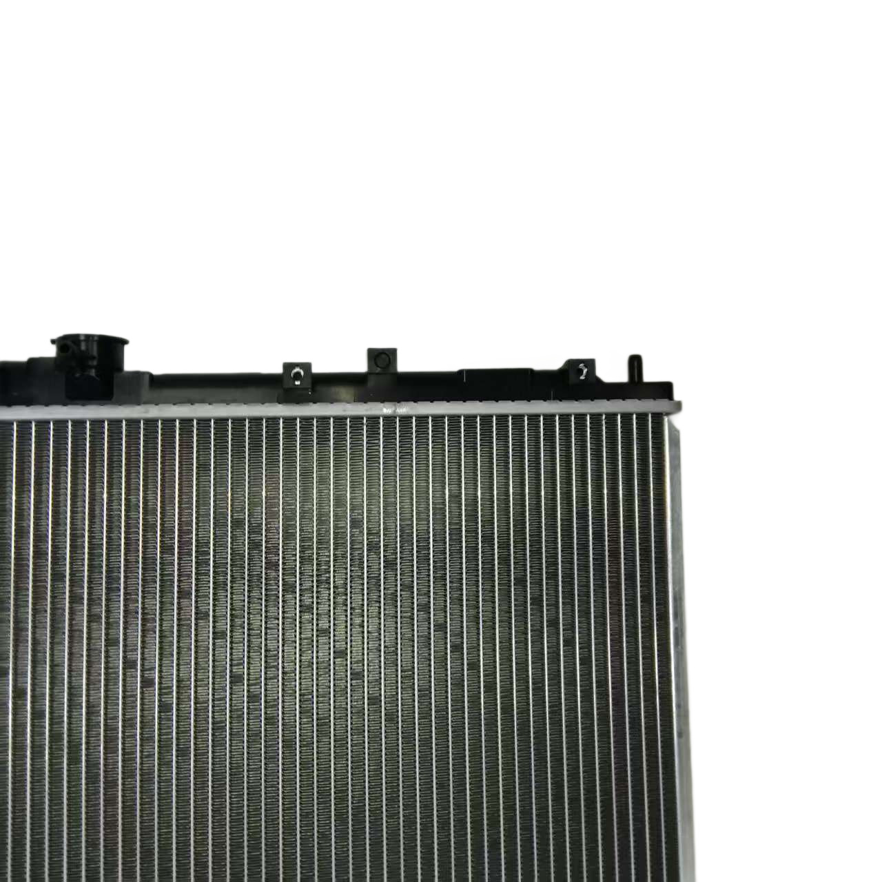 Suitable for the 2008-2017 Soueast Lingyue V3 Model Radiator Water Tank Model Number Slyv34A91