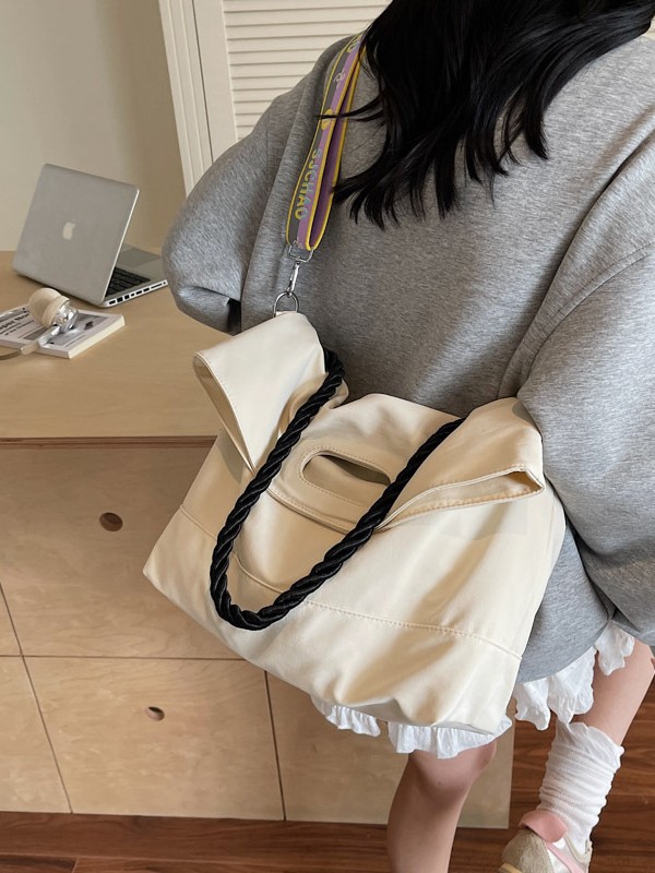 Bolso de tela de nylon de gran capacidad para mujeres 2025 verano nuevo estilo coreano simple mochila de hombro mochila de viaje casual