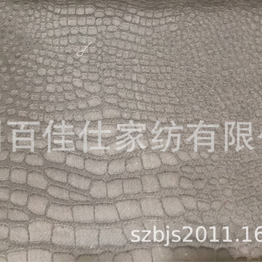 涤纶绡鳄鱼纹女装家居面料环保认证可换材质