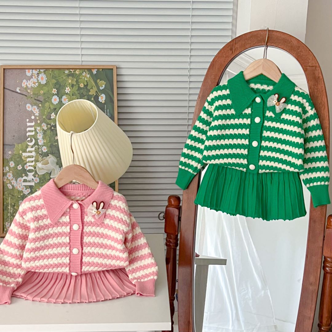 JINYONG Jupe pour Enfants Pull Jacquard Ensemble Deux pièces Fille Manteau tricoté Mignon Fille à la Mode_voghion.com