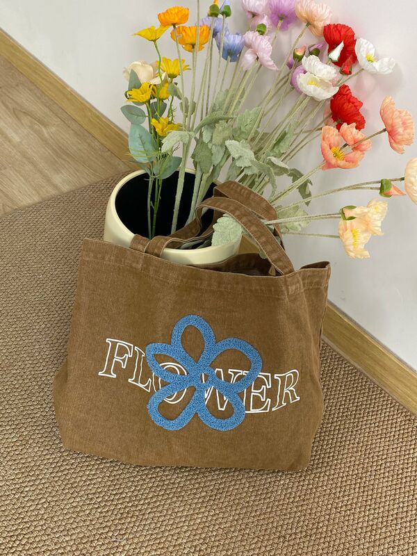 レトロニッチデニムトートバッグ、洗濯可能、色褪せしない、韓国風刺繍フラワーショルダーバッグ、春夏万能通勤バッグ|undefined