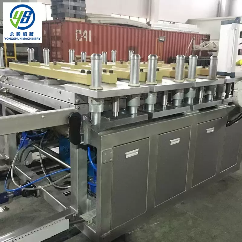 PVC结皮发泡板生产线pvc木塑板生产设备结皮防水塑料板全自动