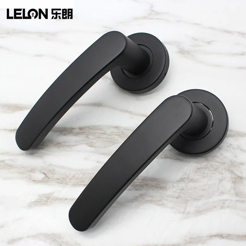 Acero inoxidable 304 manijas de puerta personalizadas silenciosas puertas de absorción magnética manijas de puerta de madera sólida de dormitorio