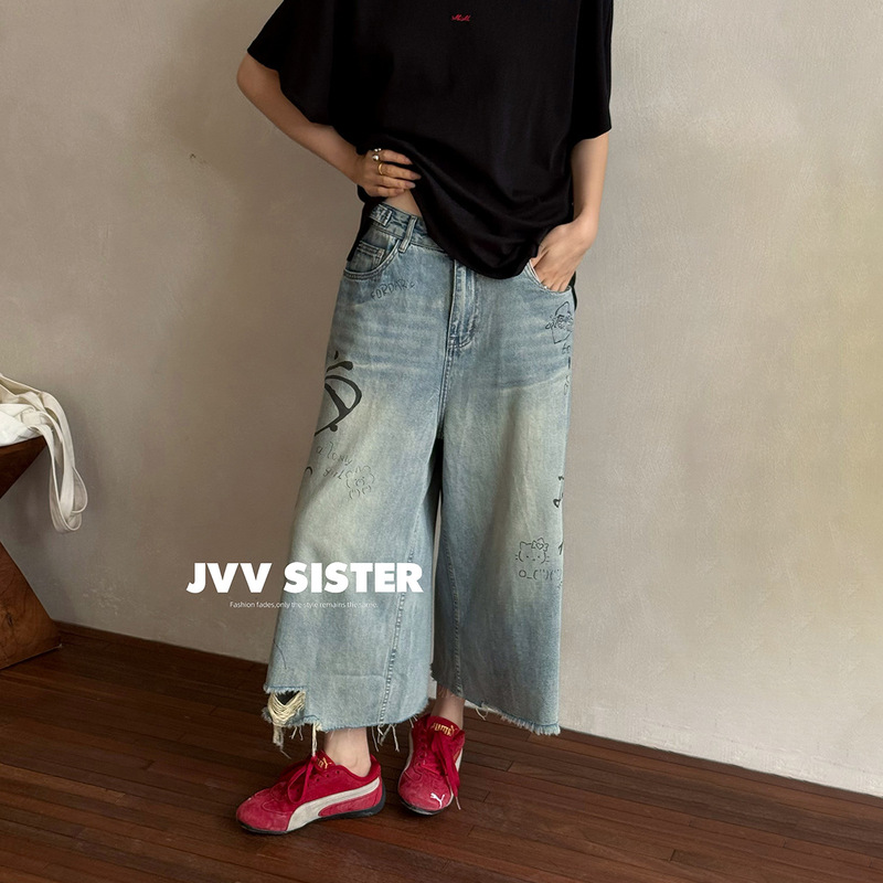 Jvv Thirteen Lines 2026 Summer New Hand-Painted Graffiti Style Printed High-Waisted Wide-Leg Cropped Jeans 91007 Jvv Thirteen Lines 2026 Summer New Hand-Painted Graffiti Style Printed High-Waisted Wide-Leg Cropped Jeans 91007