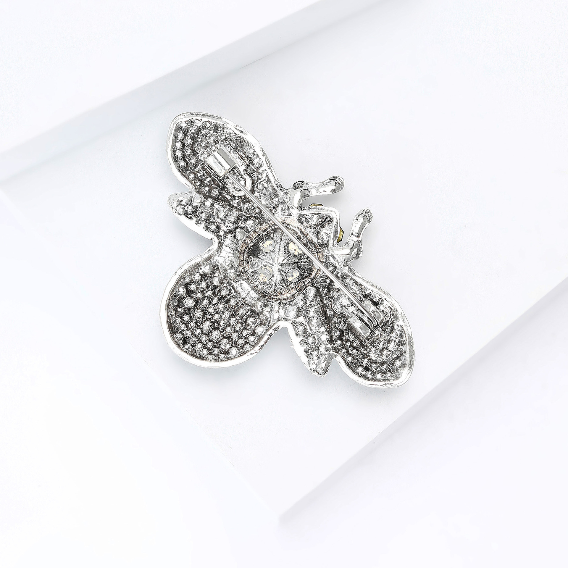 Legering strass bij broche voor dames en heren, unieke speld_voghion.com