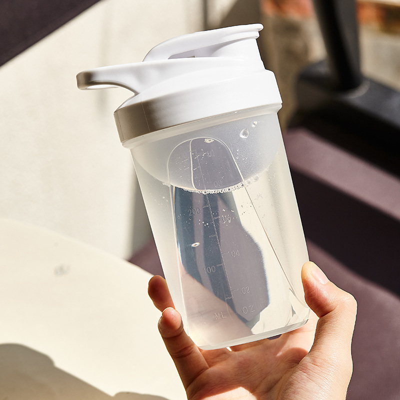 300ml taza de plástico shaker taza de agua para niños taza de batido de pequeña capacidad taza de proteína deportiva taza ahora