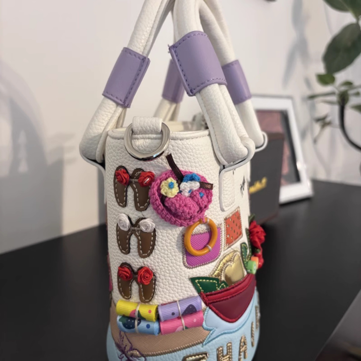 Borsa a secchiello ricamata borsa a tracolla donna alla moda_voghion.com