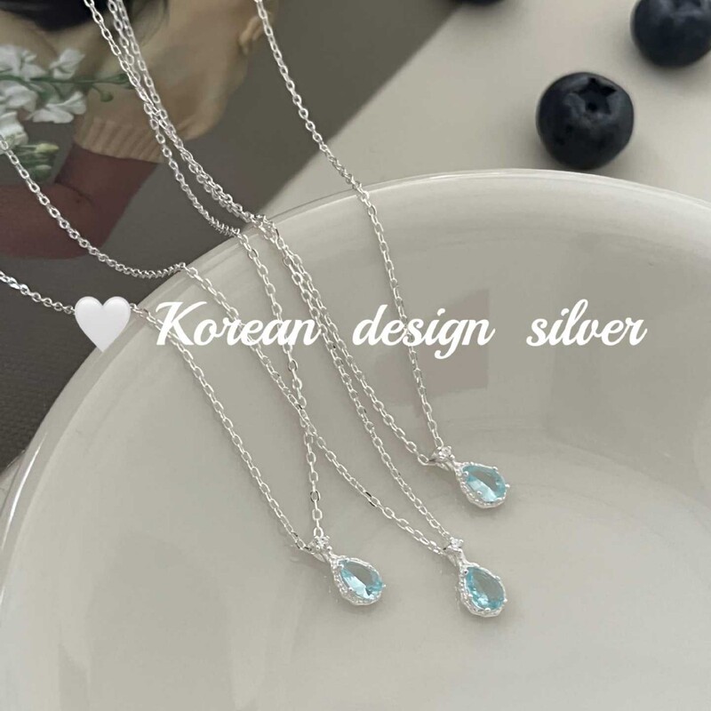 Japanese and Korean Style New Elegant and Simple Jewelry S925 Sterling Silver Blue Zircon Water Drop Necklace Cool White Moonlight Style Japanese and Korean Style New Elegant and Simple Jewelry S925 Sterling Silver Blue Zircon Water Drop Necklace Cool White Moonlight Style