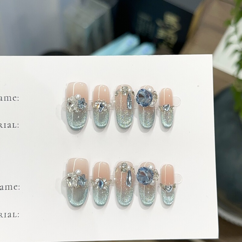 Purely Handmade High-End Spring and Summer Blue Cat-Eye Nail Art Pieces, European and American Style with Dazzling Rhinestones, Press-On Fake Nail Stickers