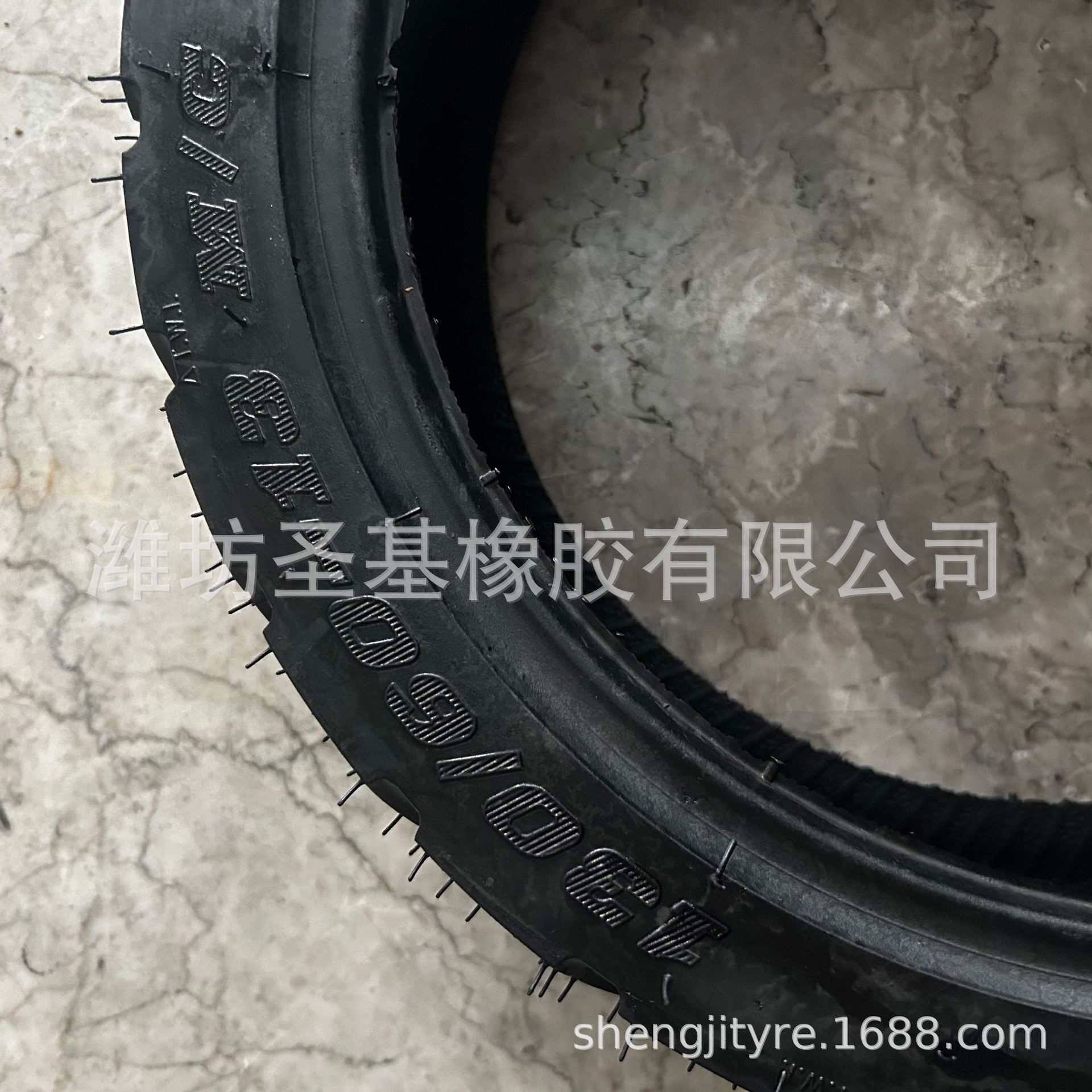 c597e41253b478e76a220ed46f4dbb