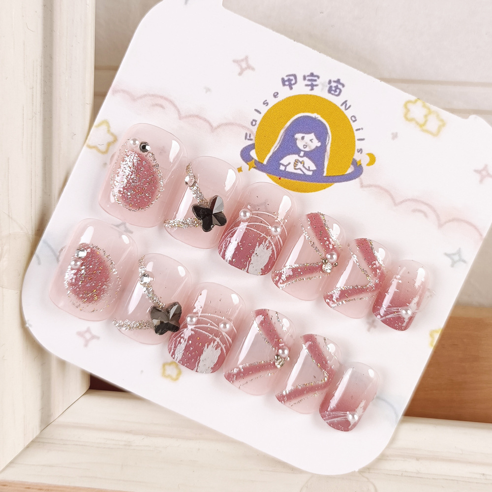 24 piezas de parche de uñas de mariposa de alta calidad, uñas de uñas elegantes con incrustaciones de diamantes, uñas cortas suaves y de moda image 10