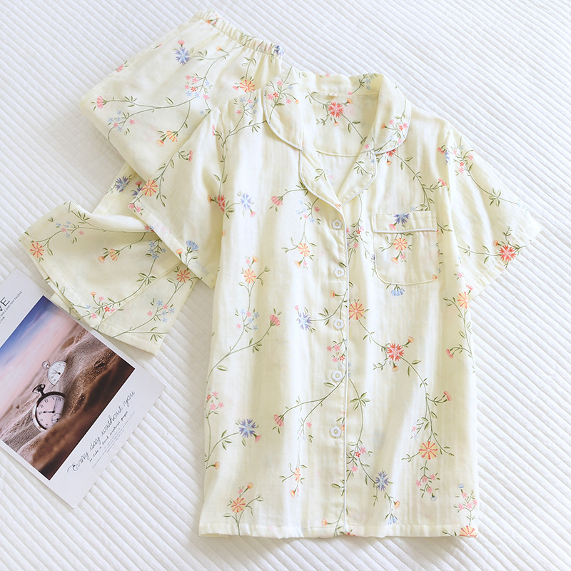 2022 New Summer Women's Pajamas Cute Printed Gauze Short-sleeved Trousers Set Loose Comfortable Home Clothes