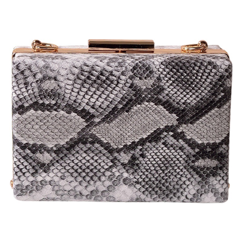 Nuevo patrón de serpiente bolso de noche transfronterizo estilo europeo y americano pequeño bolso cuadrado bolso de las niñas bolsa de fiesta de la cena vestido bolsa de cadena