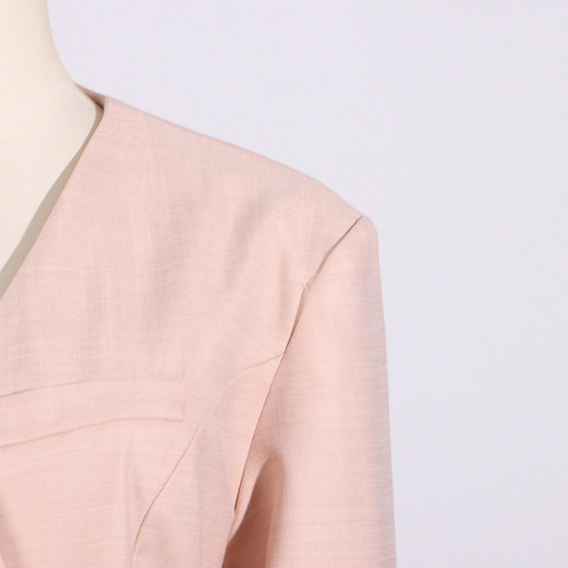 GraceChic Modischer Freizeitanzug für Damen 2025: Neuer Blazer mit V-Ausschnitt, langen Ärmeln und Bindeband + hochtaillierte, gerade geschnittene Hose mit weitem Bein._voghion.com