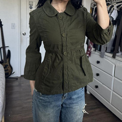 跨境秋冬新品美式复古娃娃领工装外套辣妹收腰排扣设计夹克上衣女