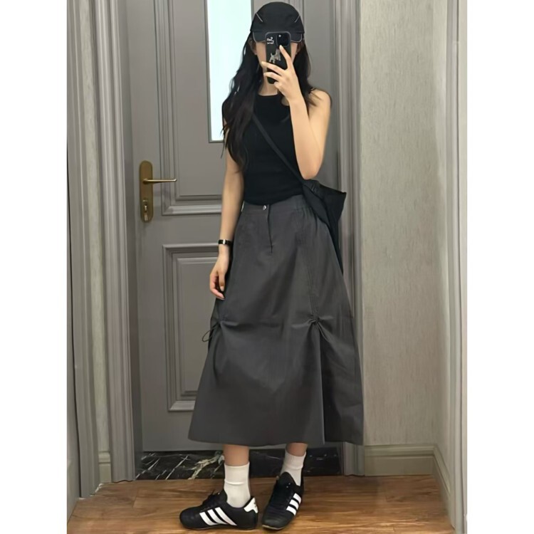 Gray Workwear Skirt for Women, Summer 2026 New High-Waisted A-Line Umbrella Skirt, Slimming for Petite Figures, American Retro Half-Skirt Gray Workwear Skirt for Women, Summer 2026 New High-Waisted A-Line Umbrella Skirt, Slimming for Petite Figures, American Retro Half-Skirt
