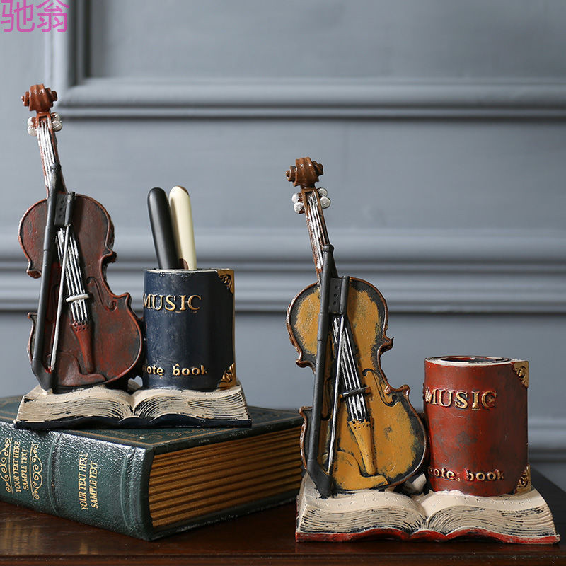 Retro creative violin