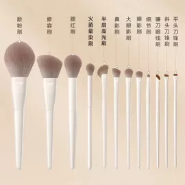 化妆工具套装;化妆刷、刷包;指甲刷