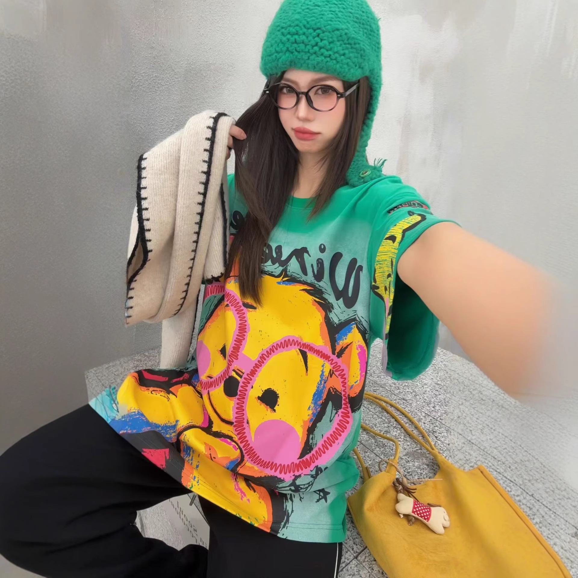 秋冬新款韩版休闲时尚减龄卡通图案加厚大版宽松短袖T恤衫女4126