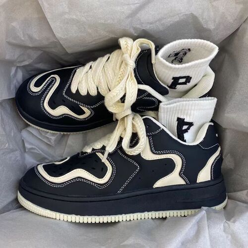 Autumn and winter ins style retro black anti-skid shoes men's niche college couple thick-soled moral training sneakers men's and women's trendy